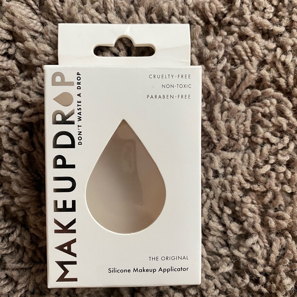 brand new makeup drop silicone applicator